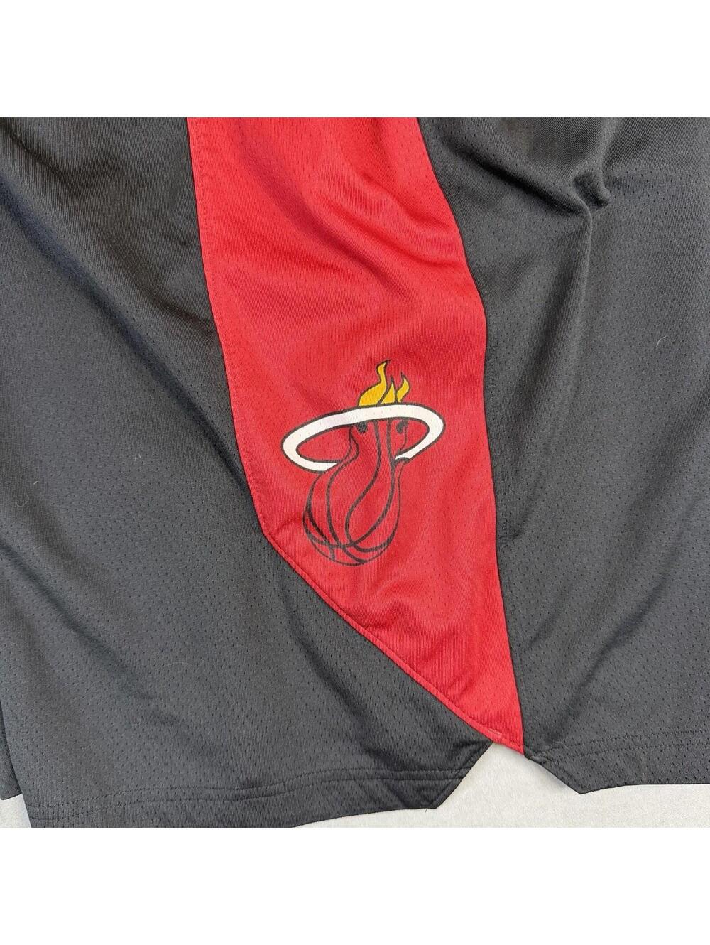 Nike NBA Authentics Miami Heat Engineered Basketball Shorts Mens 2XL Black - Picture 7 of 8